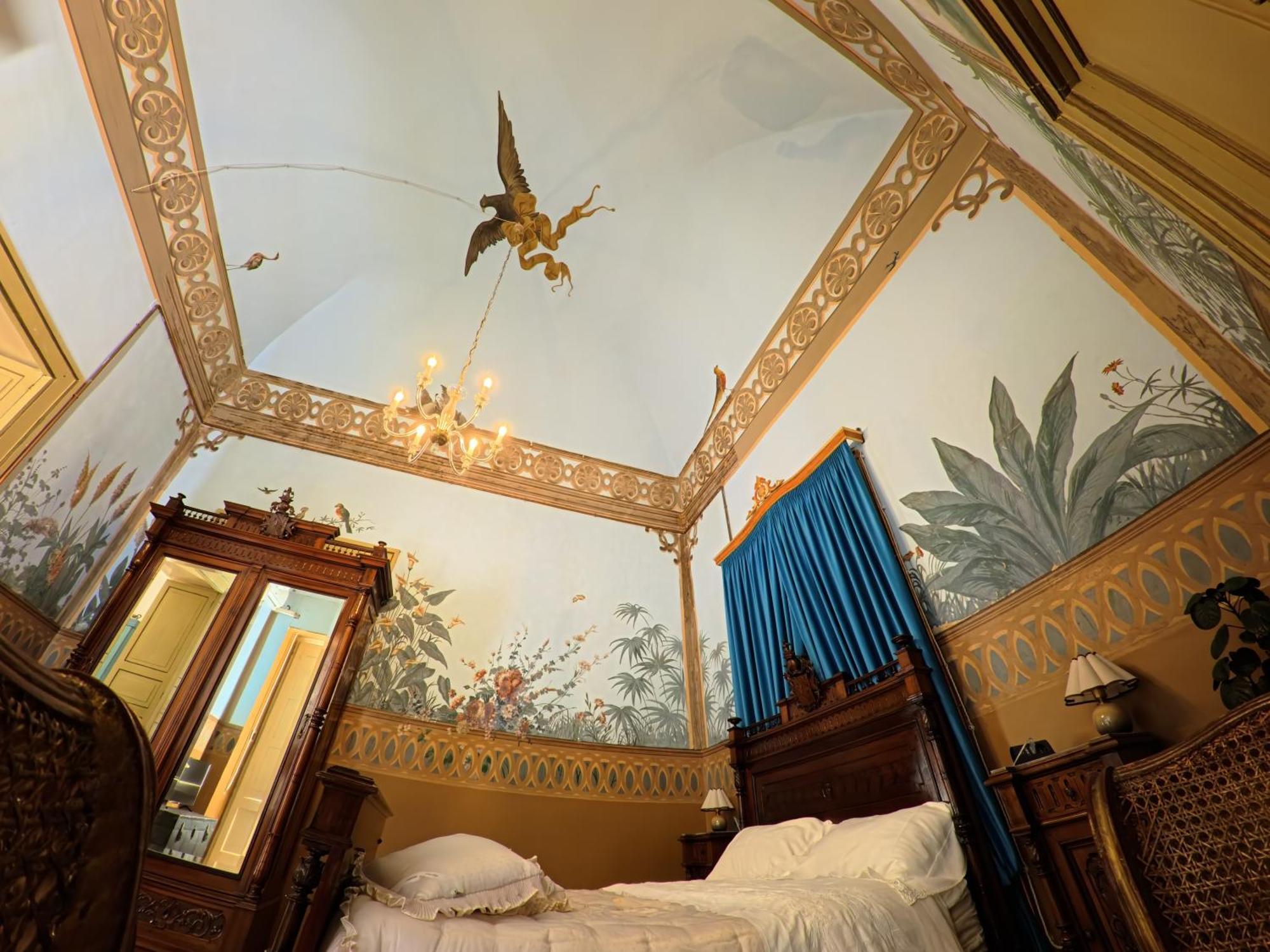 Palazzo Framarino Dei Malatesta - Noble Floor - XIV Century ジョヴィナッツォ エクステリア 写真